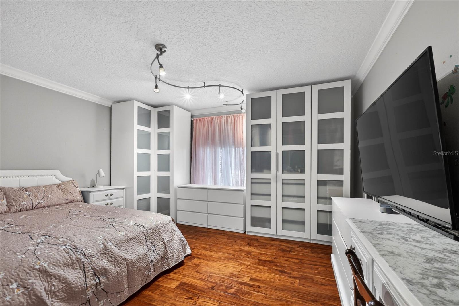 Image 59 of 93 For 1700 Alvarado Court