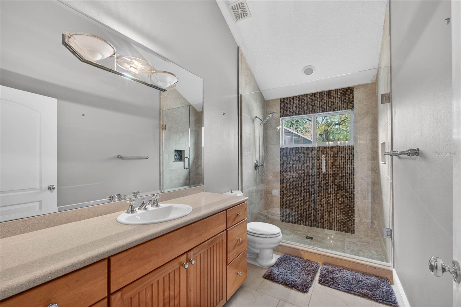 Image 78 of 93 For 1700 Alvarado Court