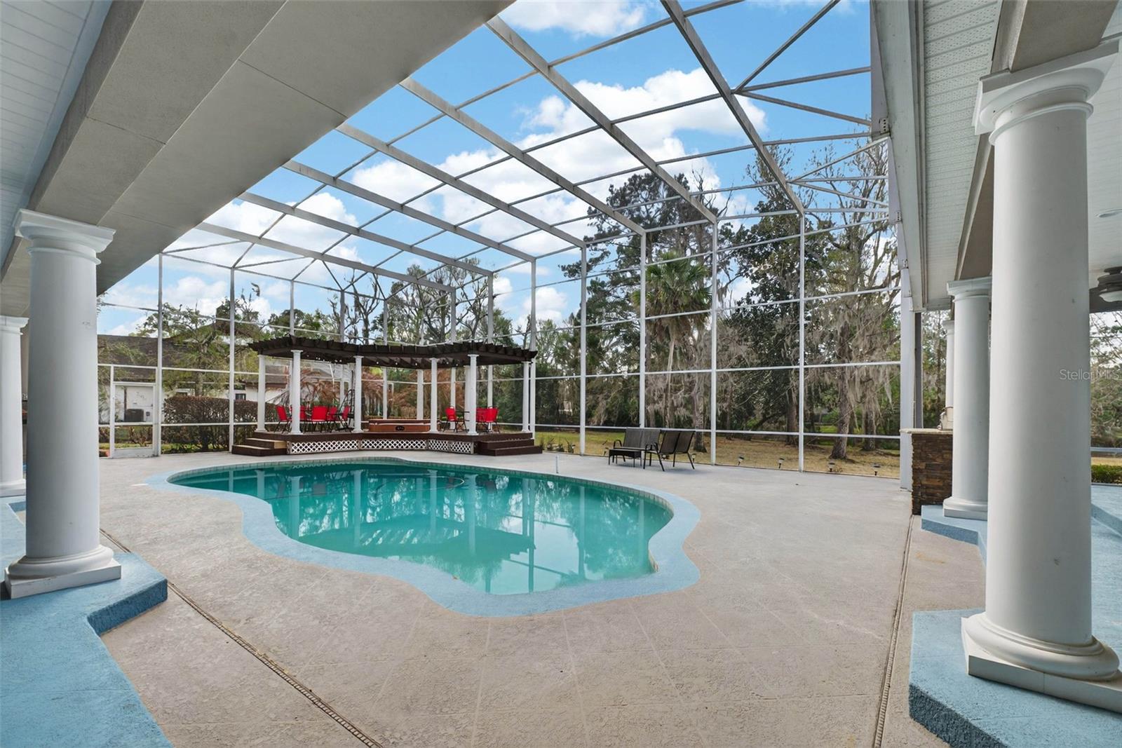 Image 88 of 93 For 1700 Alvarado Court