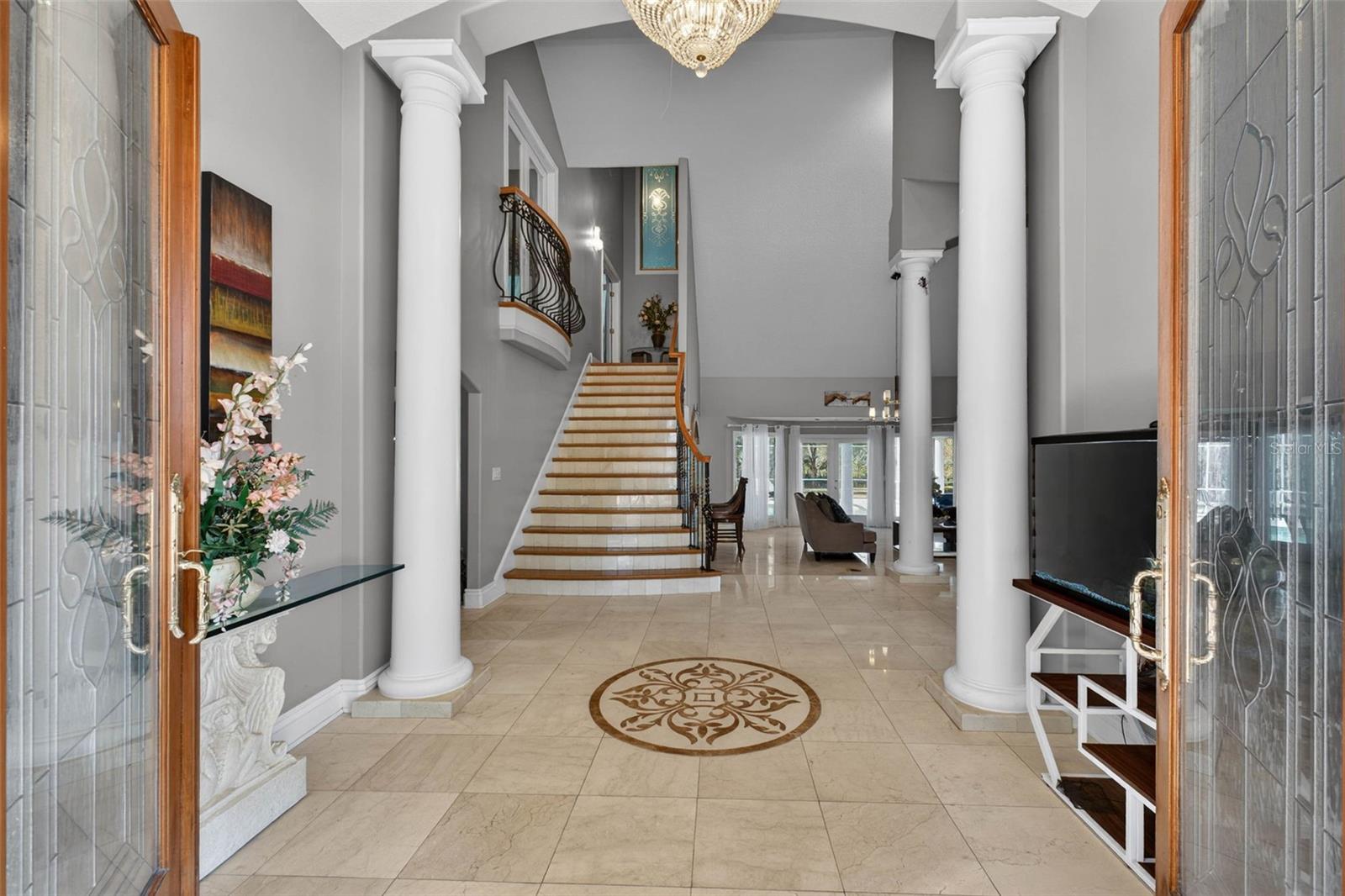 Image 9 of 93 For 1700 Alvarado Court