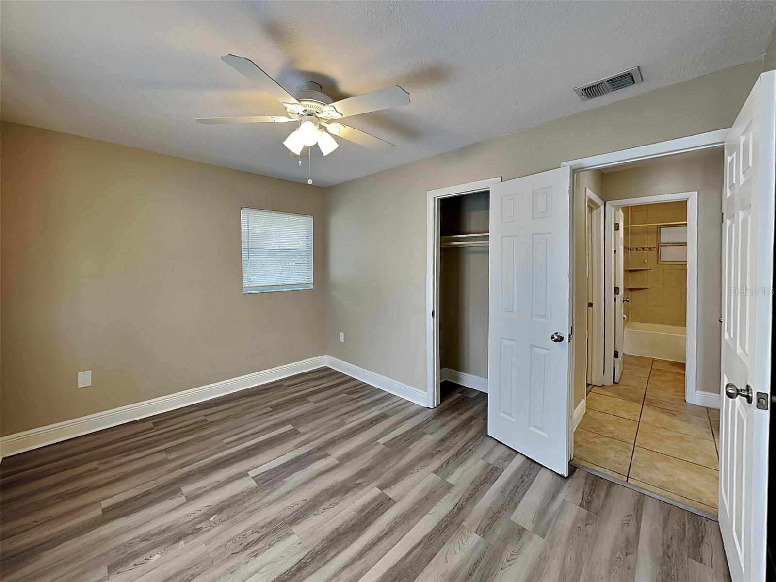 Image 15 of 19 For 1117 Princewood Drive