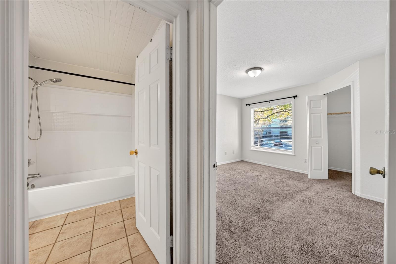 Image 17 of 38 For 8915 Latrec Ave  2203