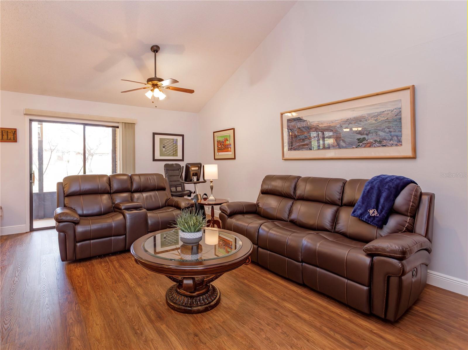 Image 7 of 21 For 106 Carli Court 106