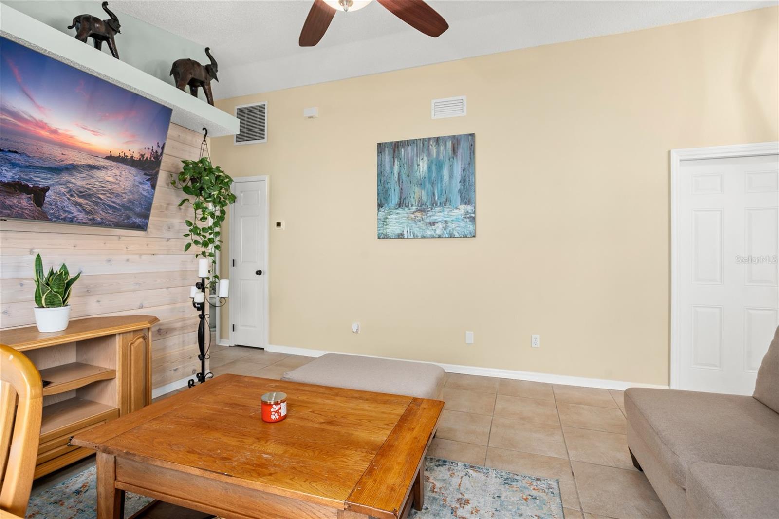 Image 10 of 27 For 1323 Daniels Cove Drive