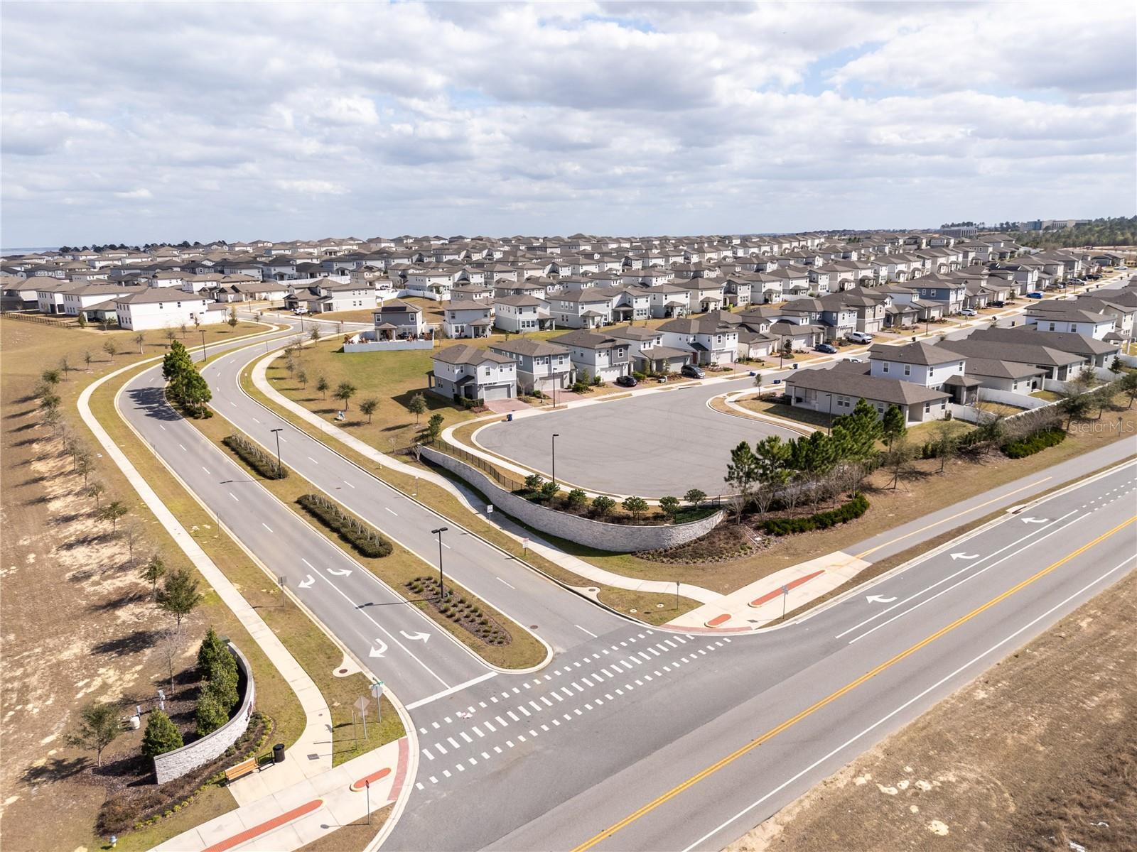 Image 10 of 100 For 2352 Mystic Maze Lane