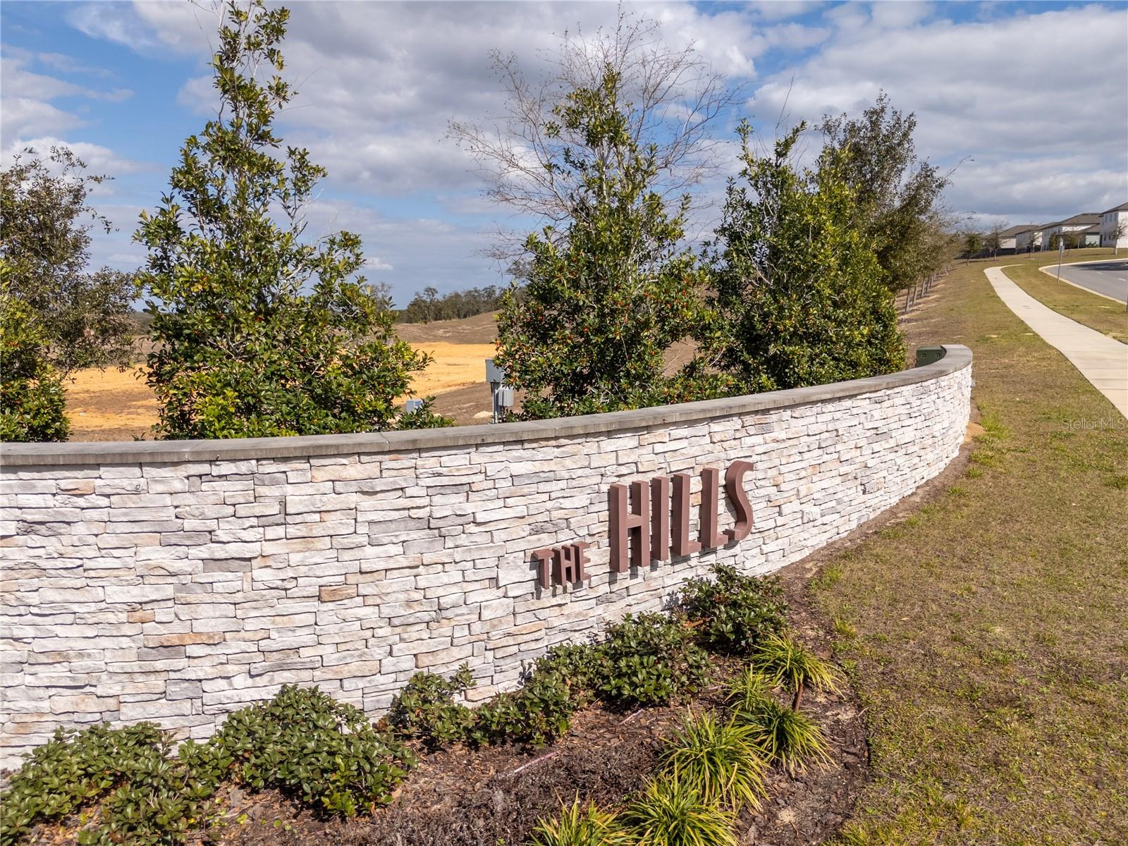 Image 11 of 100 For 2352 Mystic Maze Lane