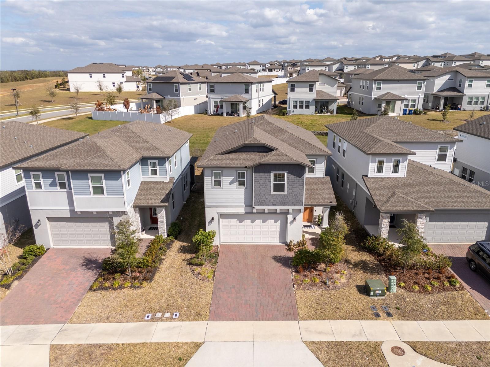 Image 17 of 100 For 2352 Mystic Maze Lane