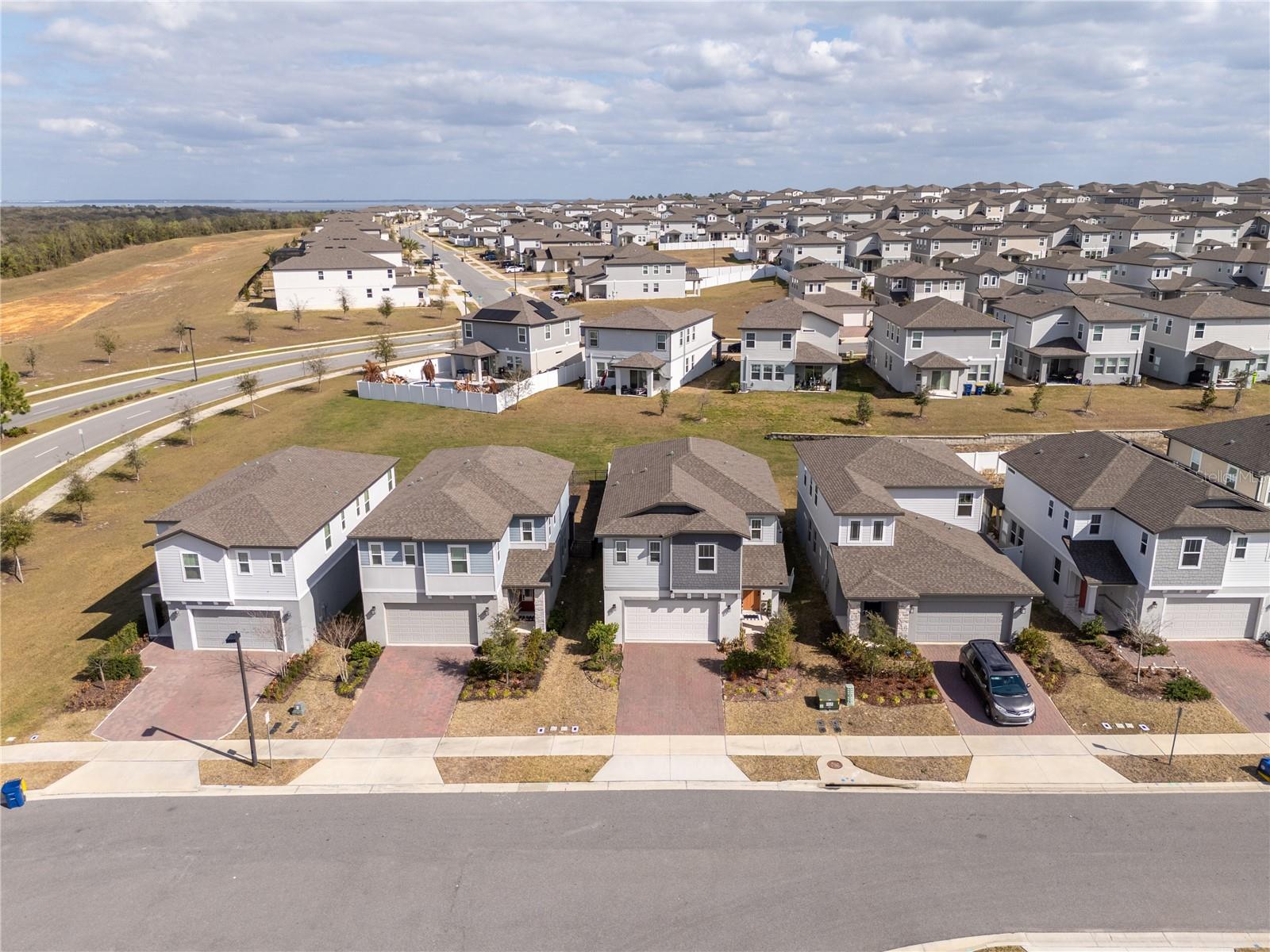 Image 19 of 100 For 2352 Mystic Maze Lane