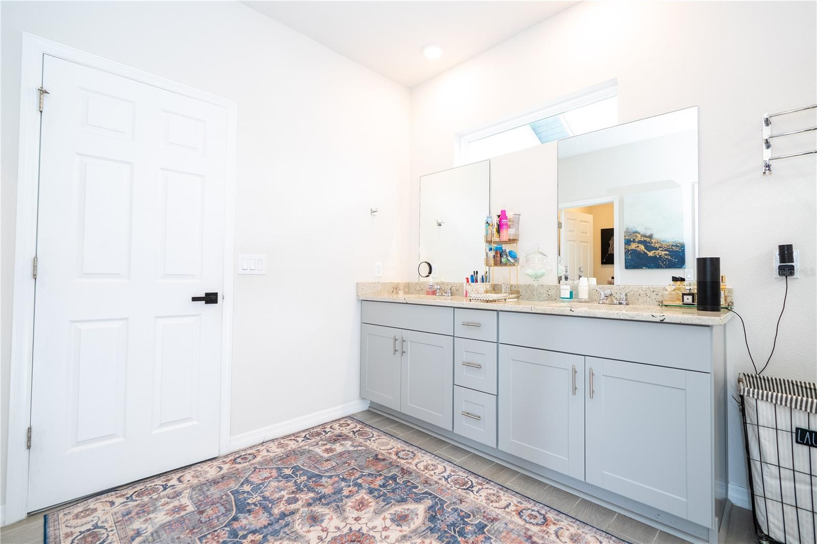 Image 96 of 100 For 2352 Mystic Maze Lane