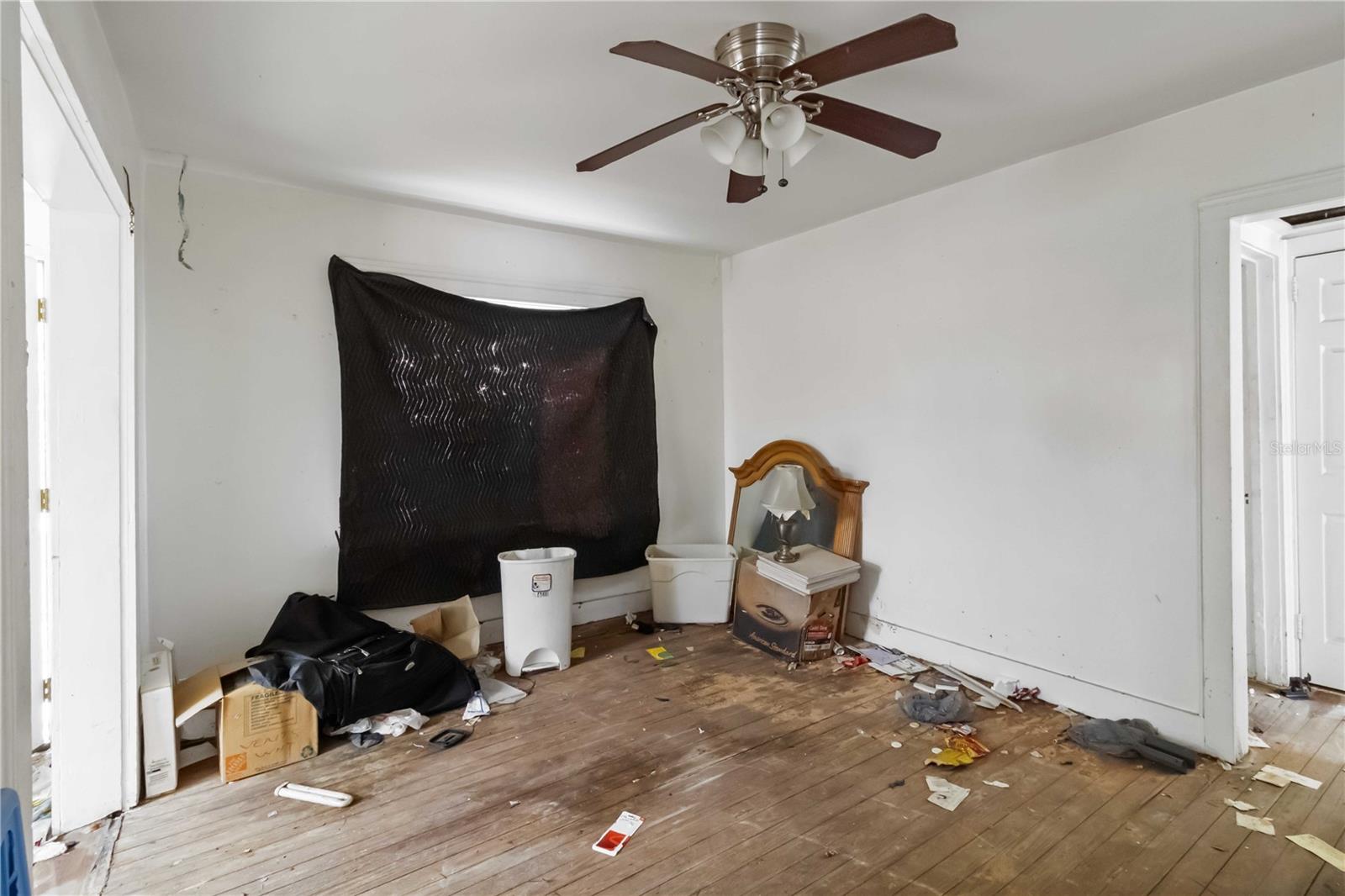 Image 10 of 19 For 2014 Hemlock Street