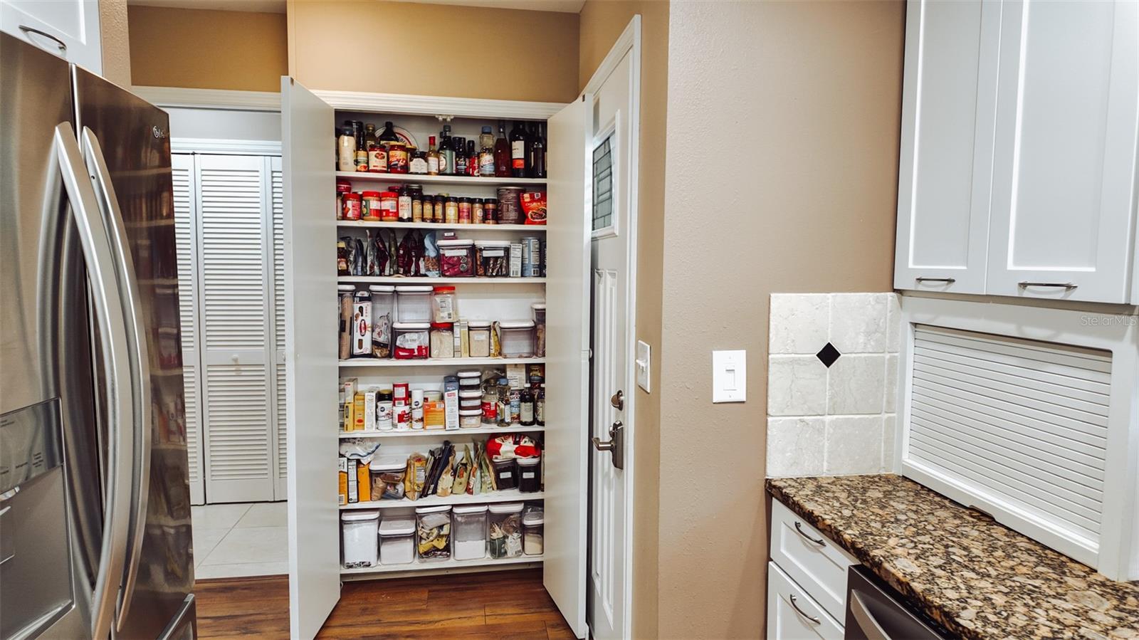 Image 14 of 25 For 1339 Villa Lane 50