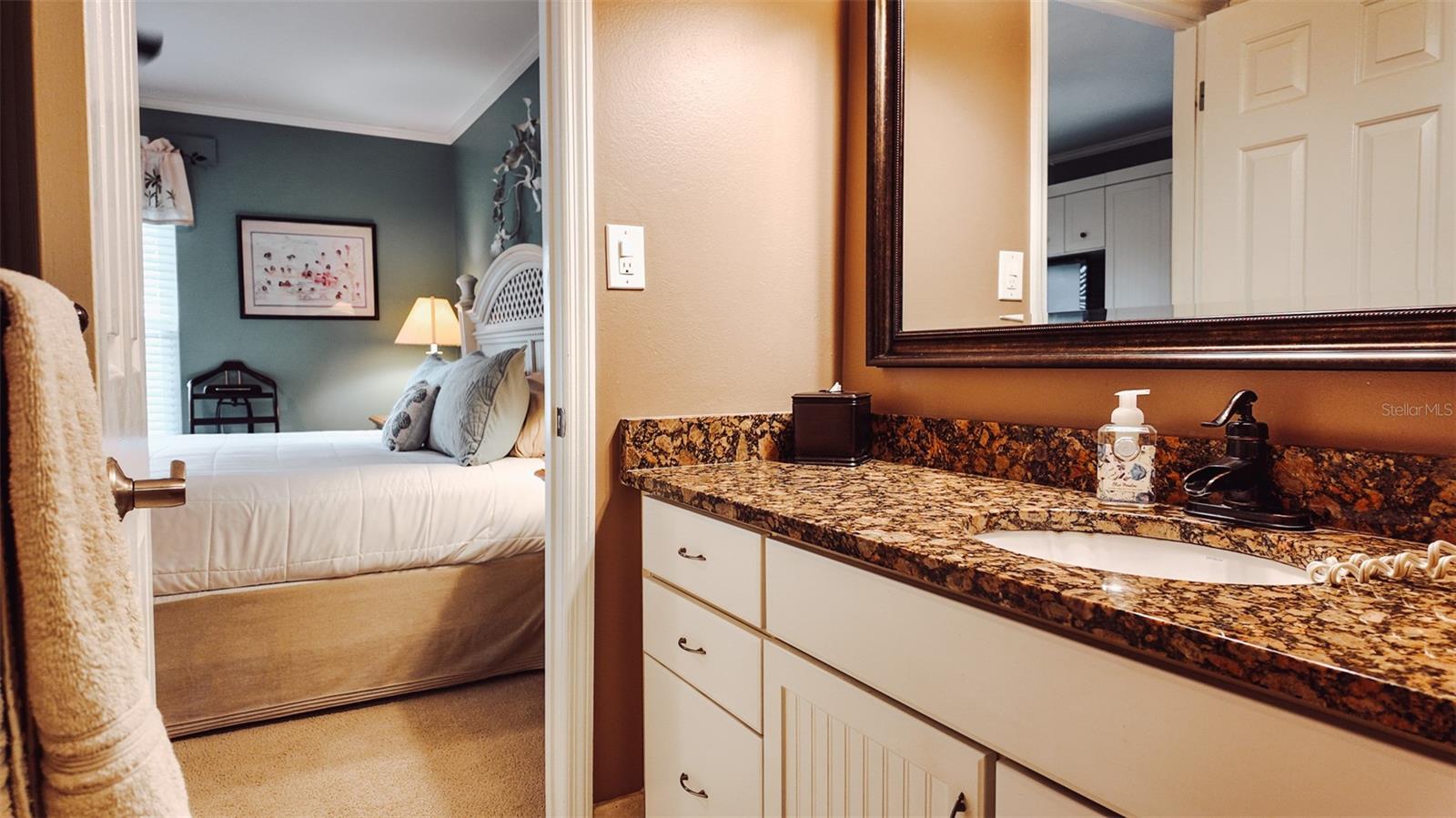 Image 18 of 25 For 1339 Villa Lane 50