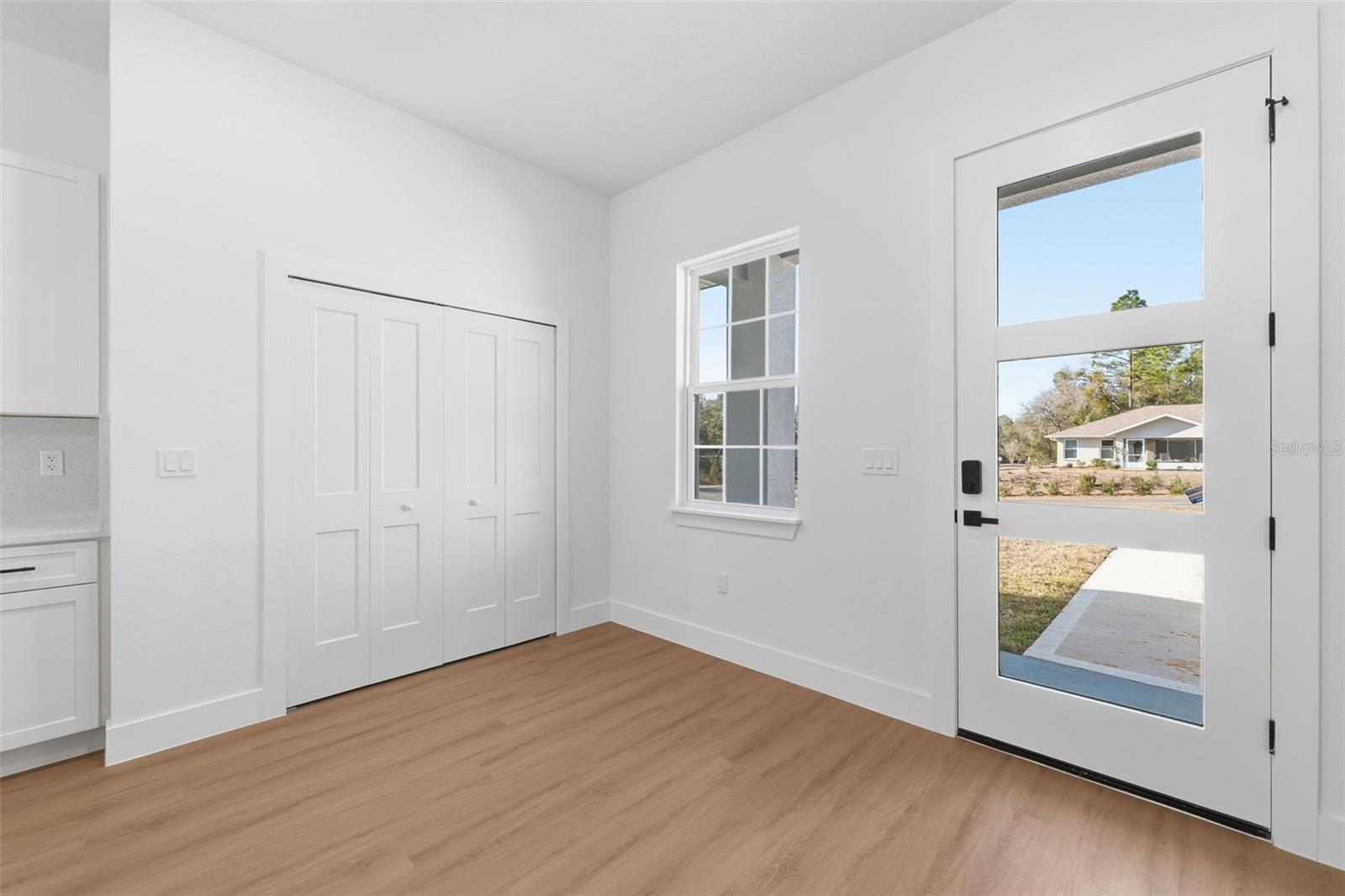 Image 16 of 35 For 8041 Pickinz Way