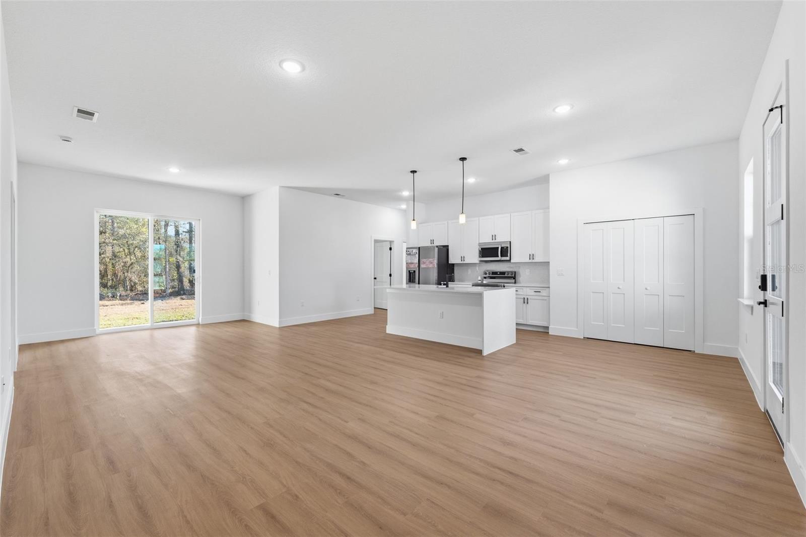 Image 7 of 35 For 8041 Pickinz Way