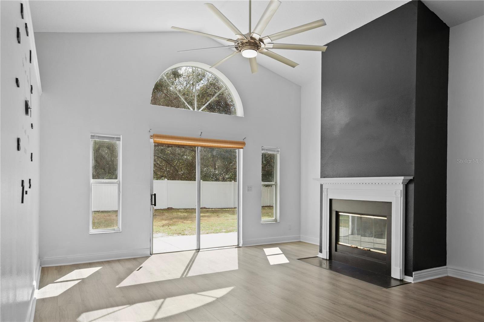 Image 10 of 45 For 11748 Constance Way