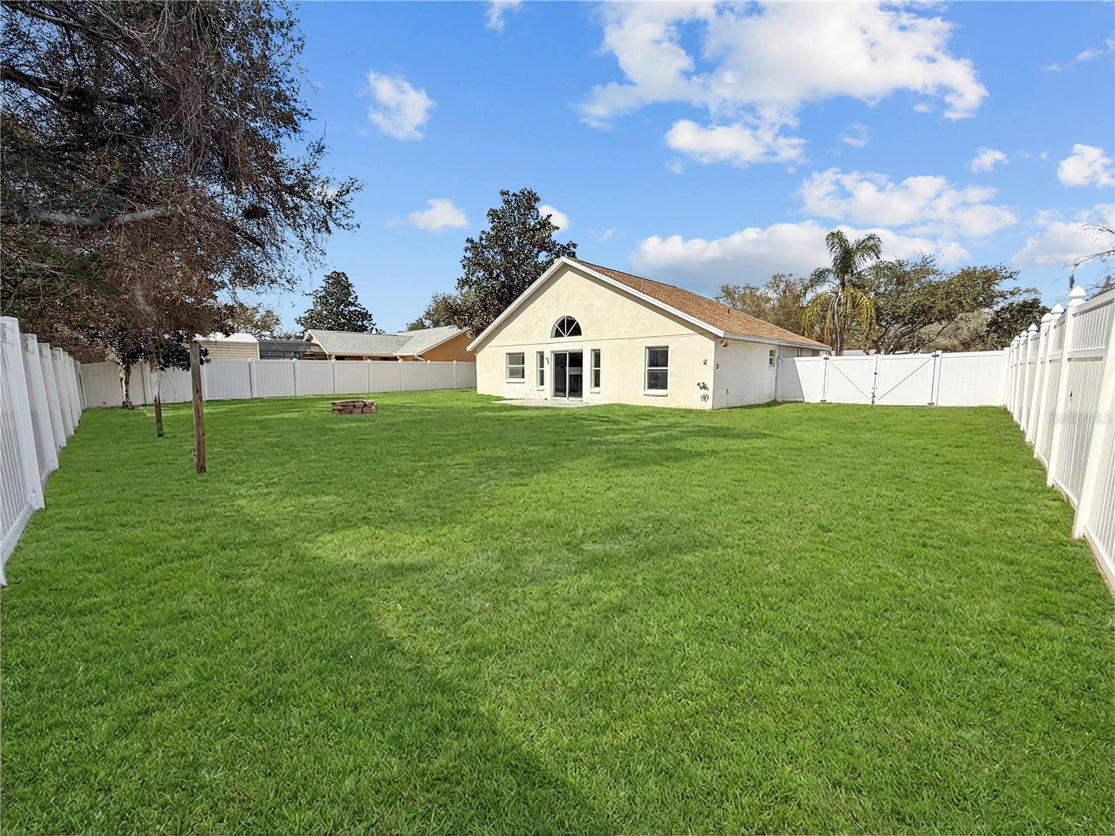 Image 13 of 45 For 11748 Constance Way
