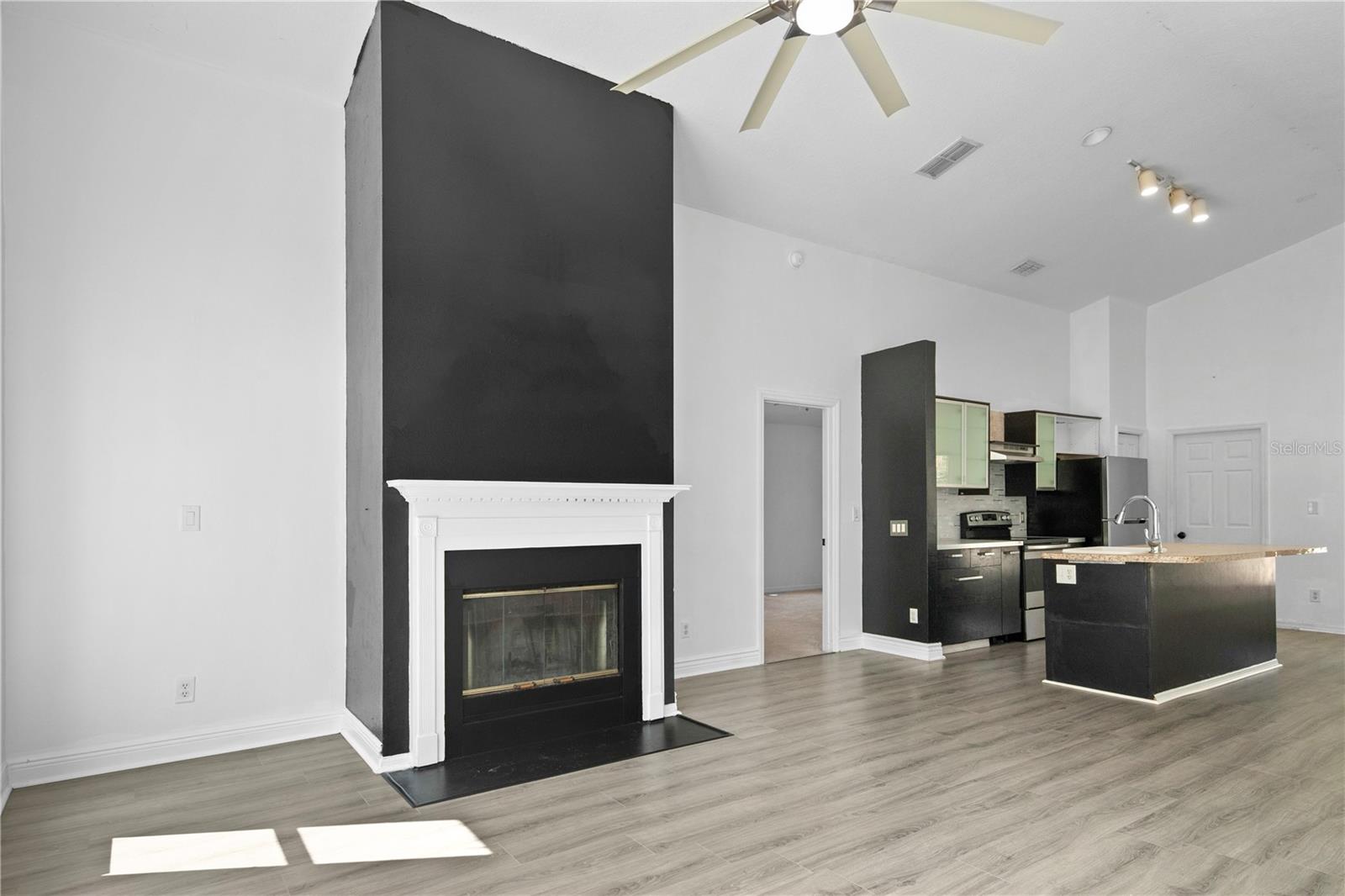 Image 14 of 45 For 11748 Constance Way