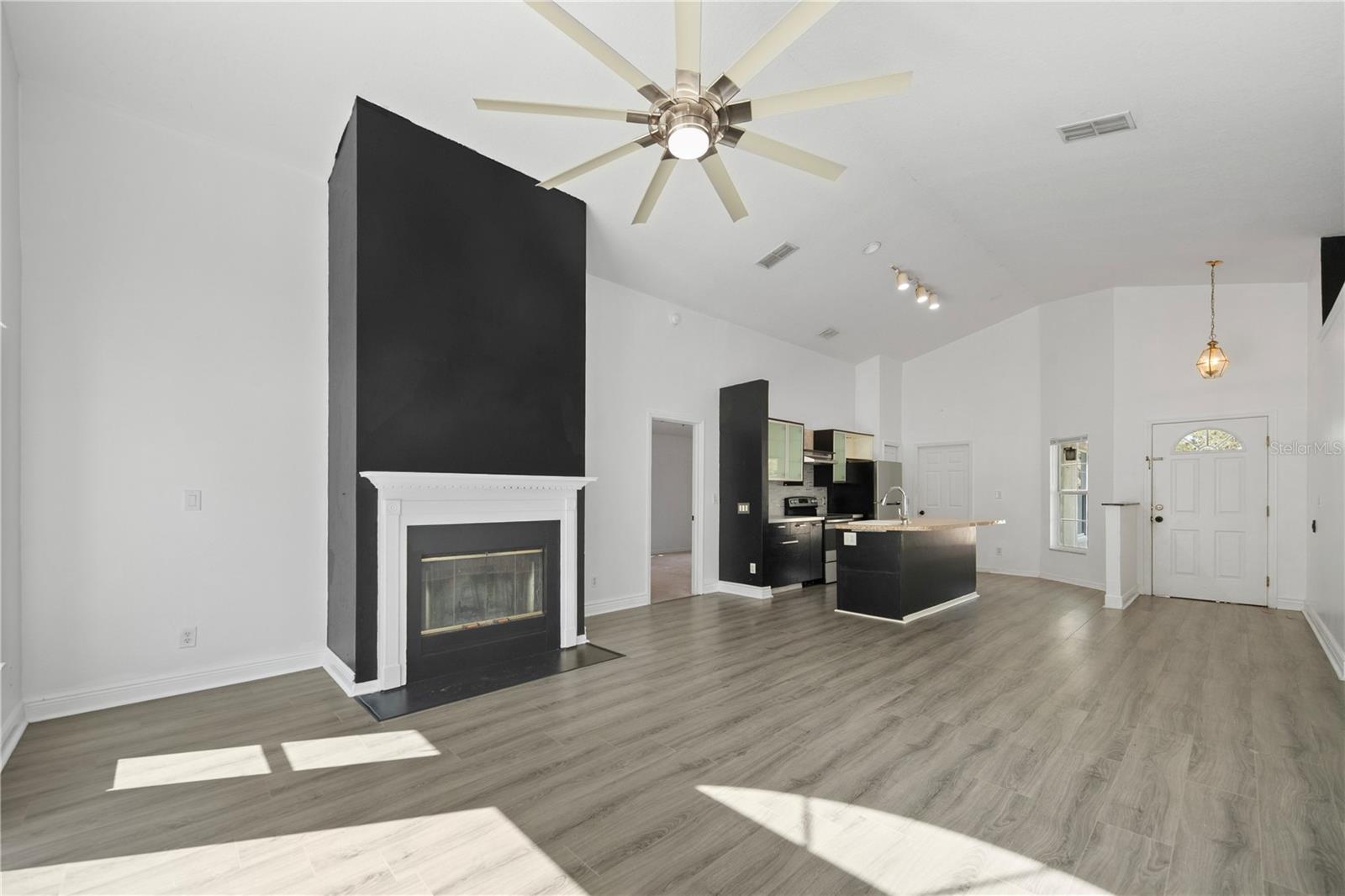 Image 15 of 45 For 11748 Constance Way