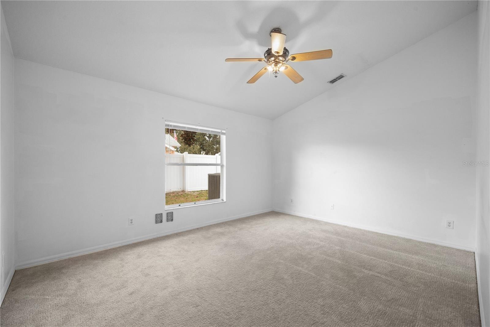 Image 17 of 45 For 11748 Constance Way