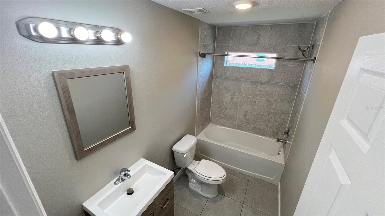 Image 16 of 31 For 1550 Pace Drive Nw