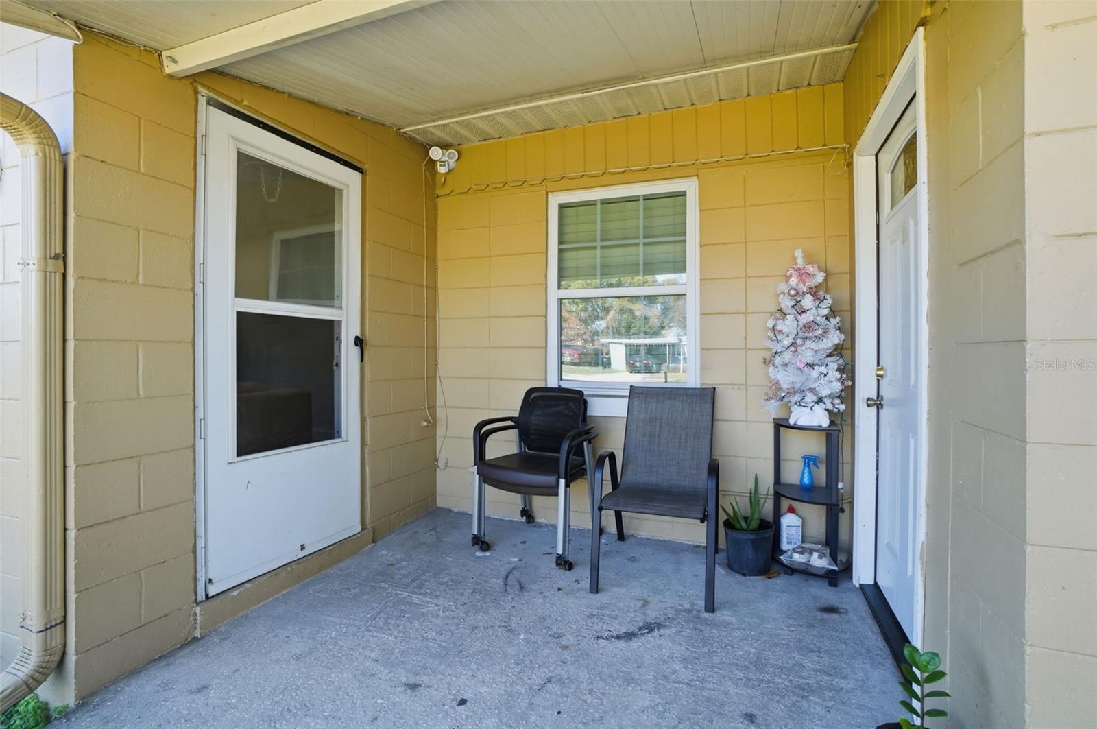 Image 15 of 38 For 5742 Dogwood Drive