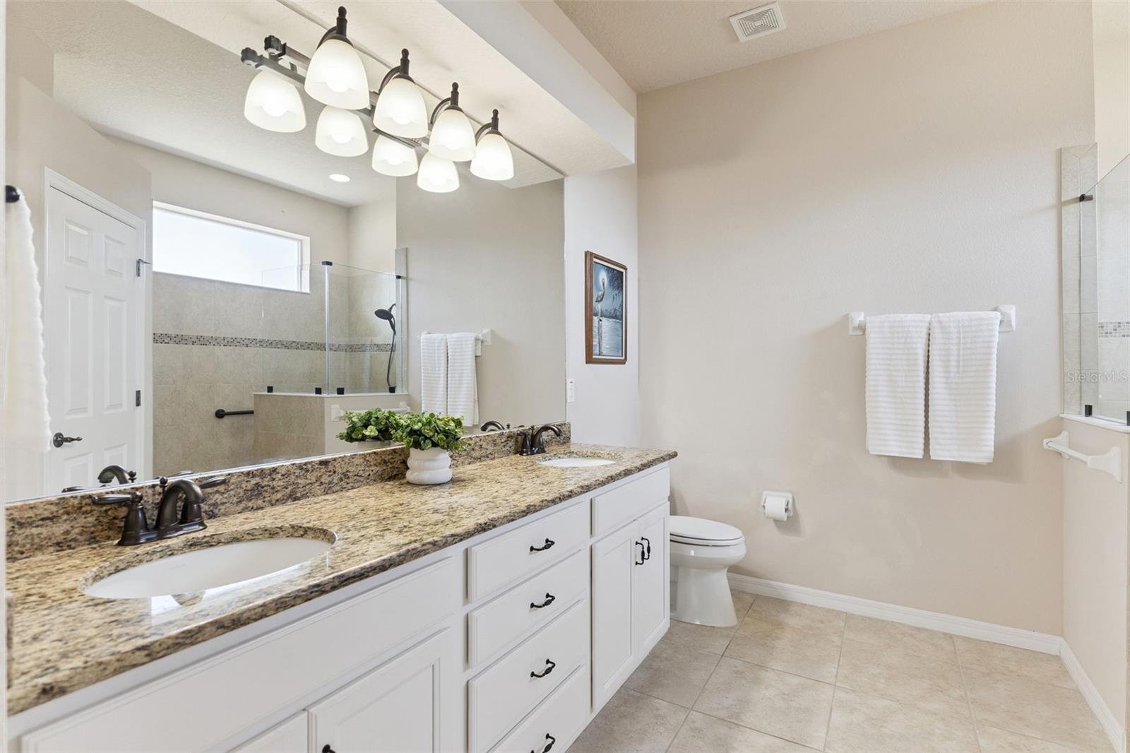 Image 20 of 35 For 3344 Leonardo Lane