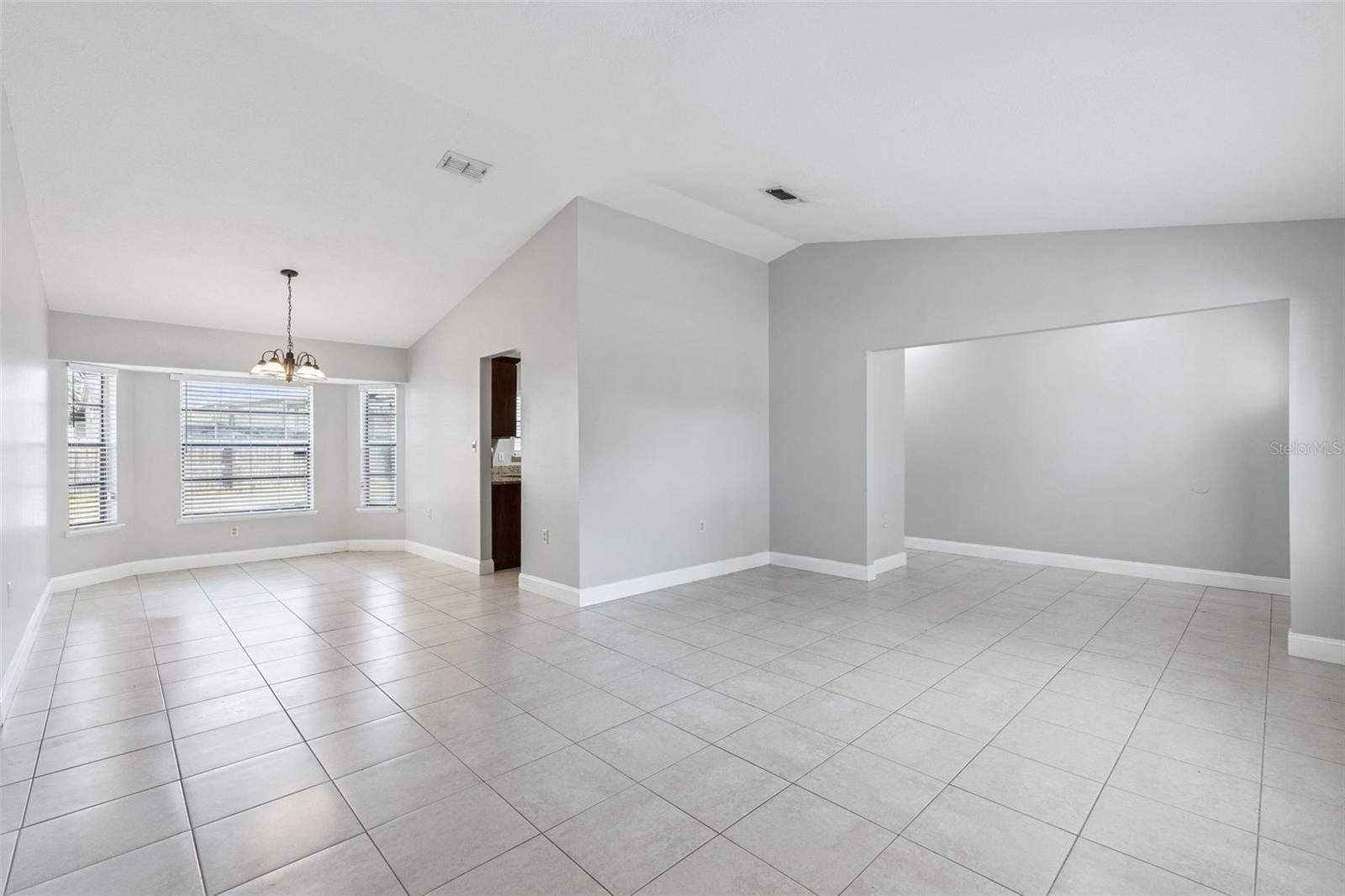 Image 6 of 20 For 1660 Cracker Creek Court