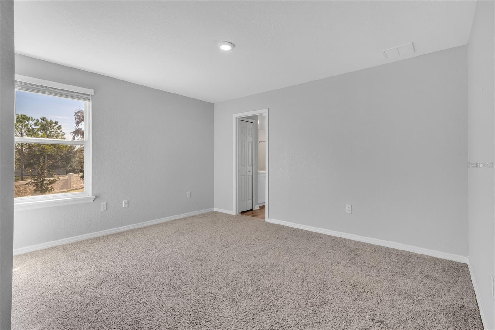 Image 16 of 23 For 3082 Fieldwood Circle