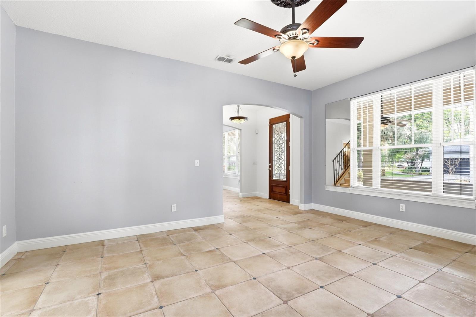 Image 13 of 41 For 289 Garden Street