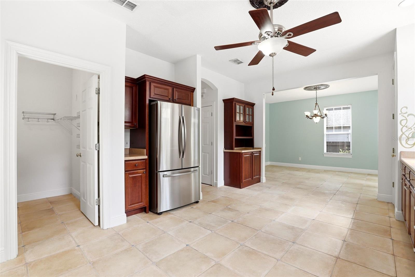 Image 19 of 41 For 289 Garden Street