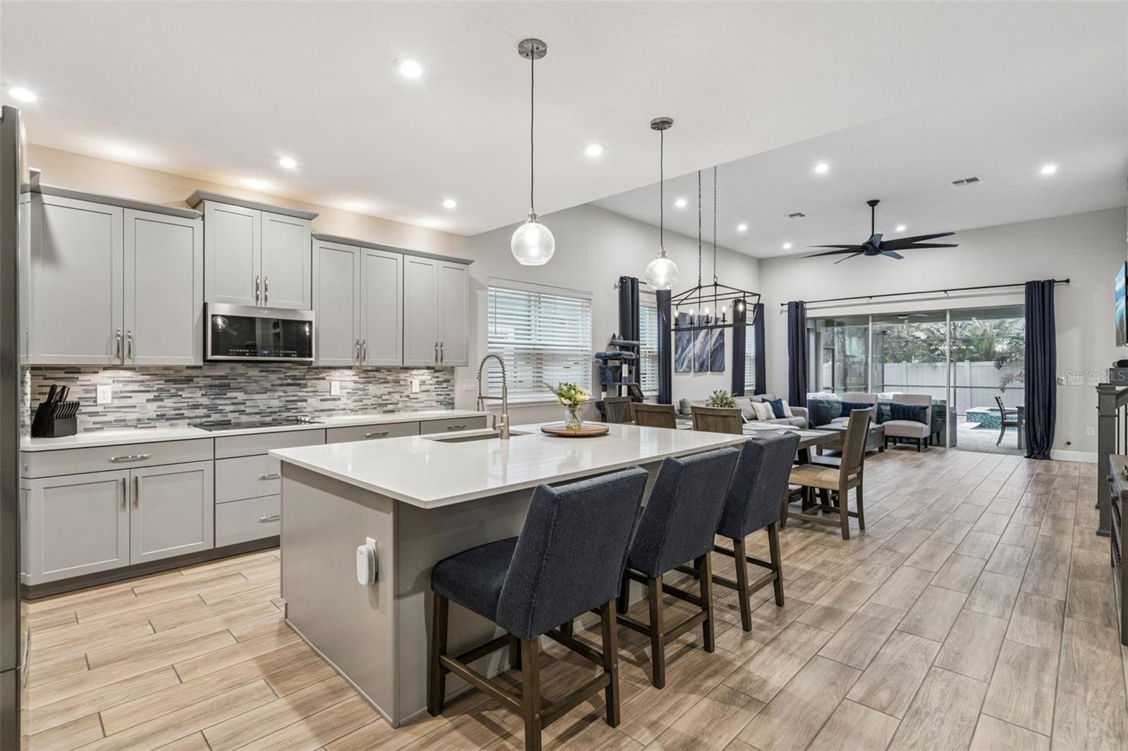 Image 16 of 75 For 16331 Taliesin Street