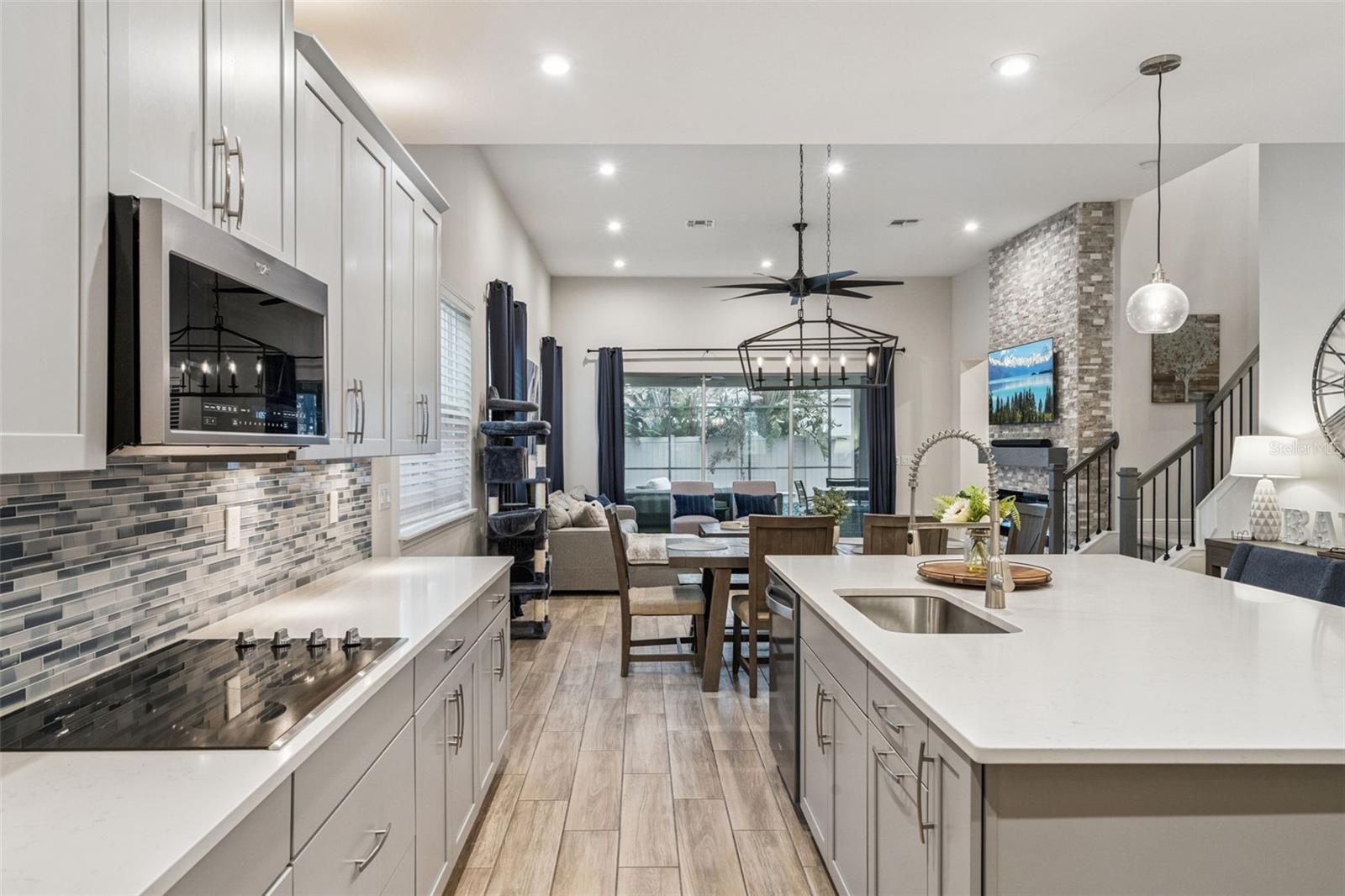 Image 18 of 75 For 16331 Taliesin Street