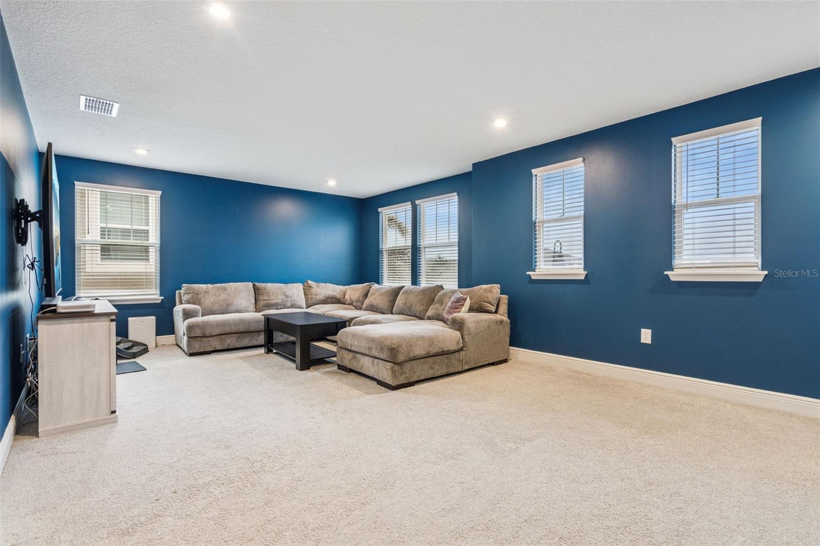 Image 21 of 75 For 16331 Taliesin Street