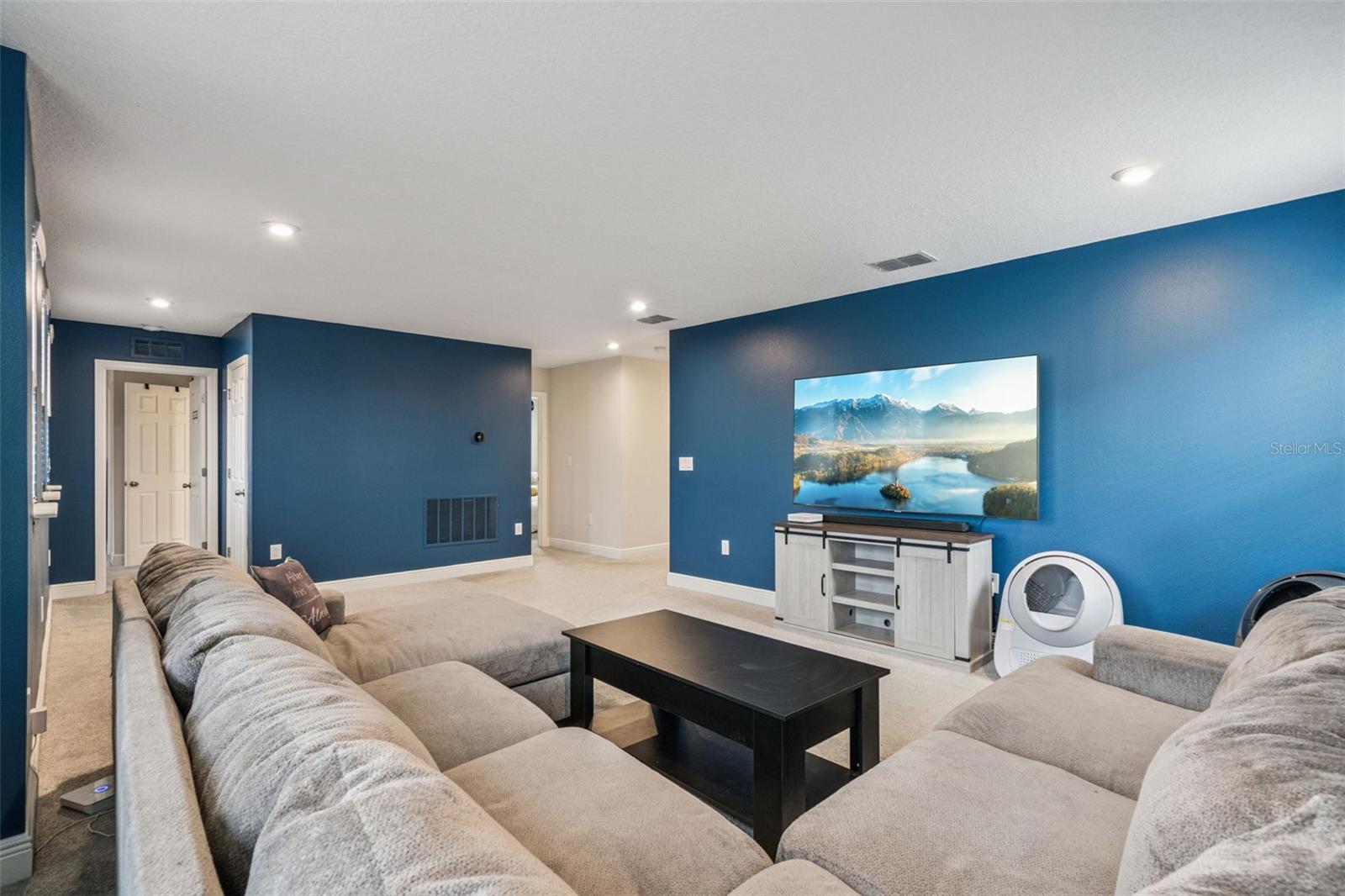 Image 22 of 75 For 16331 Taliesin Street