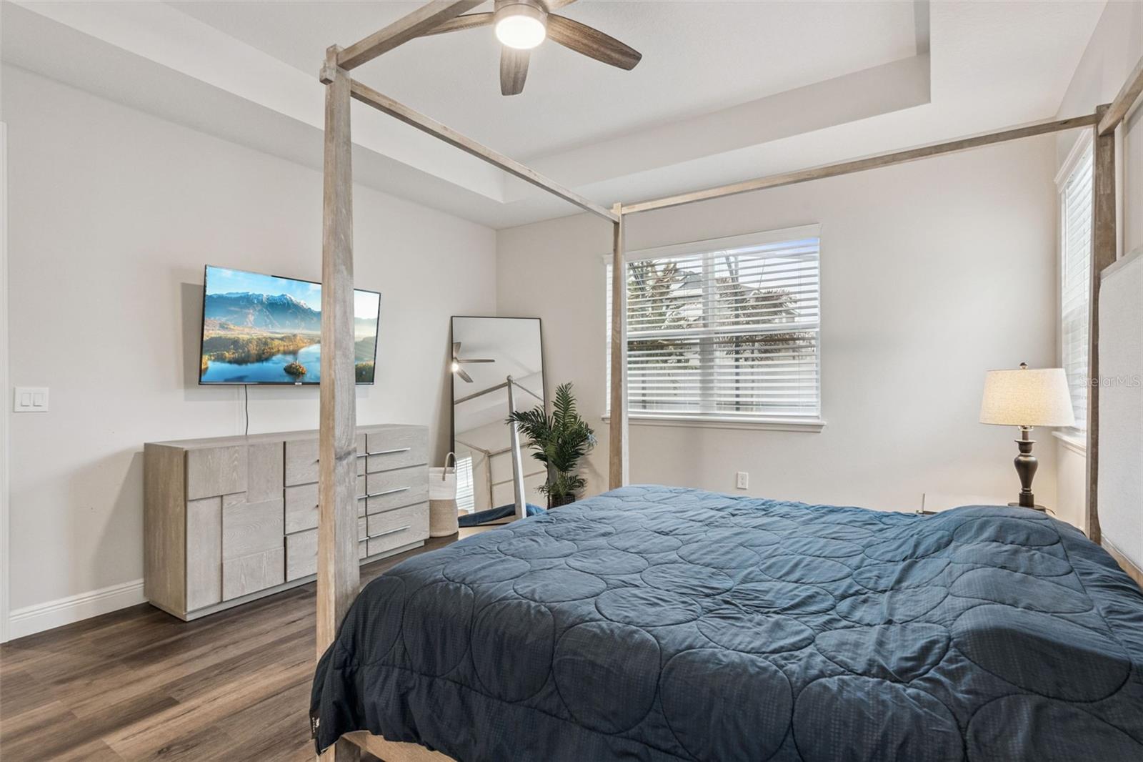 Image 25 of 75 For 16331 Taliesin Street