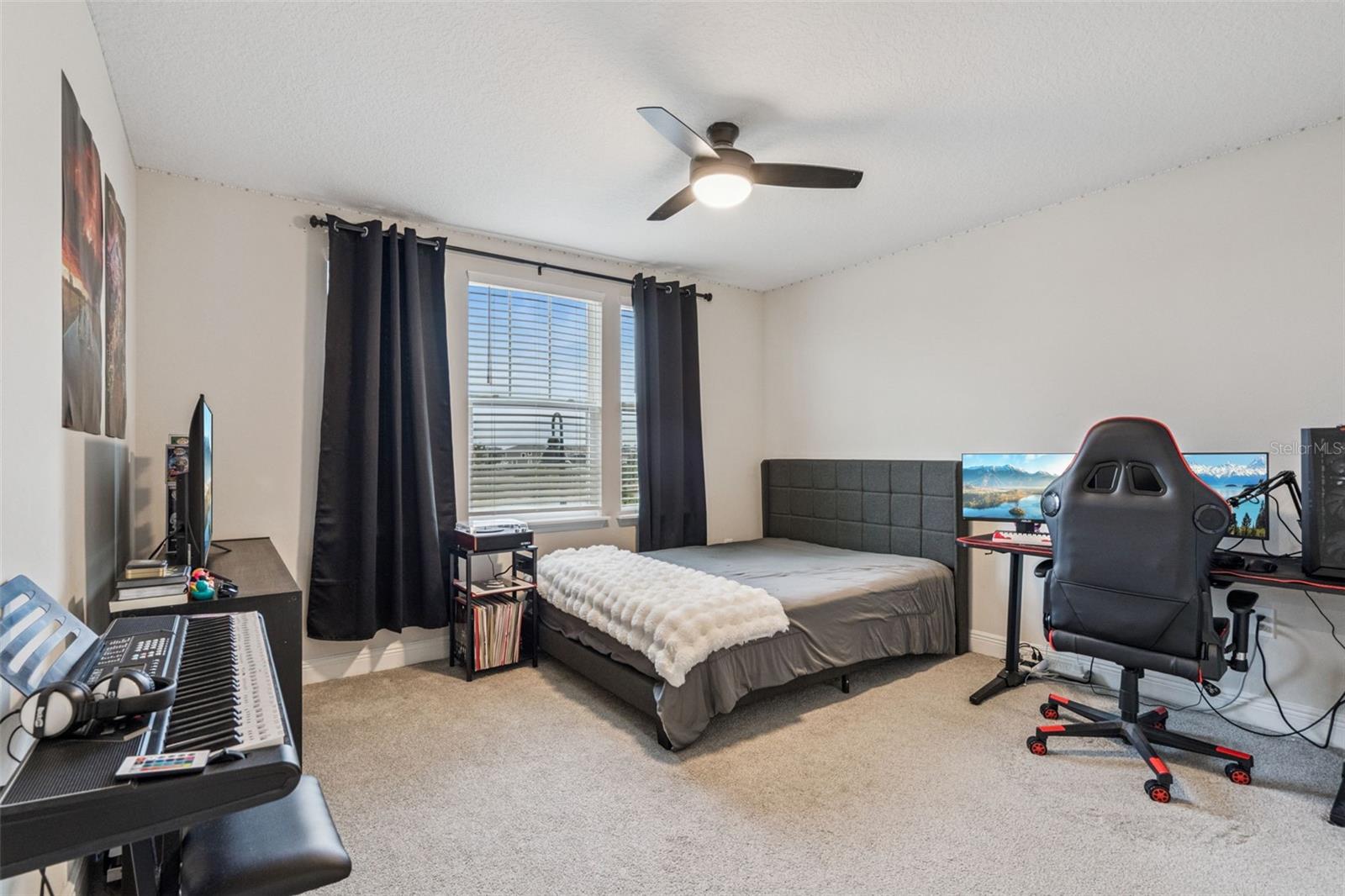 Image 28 of 75 For 16331 Taliesin Street