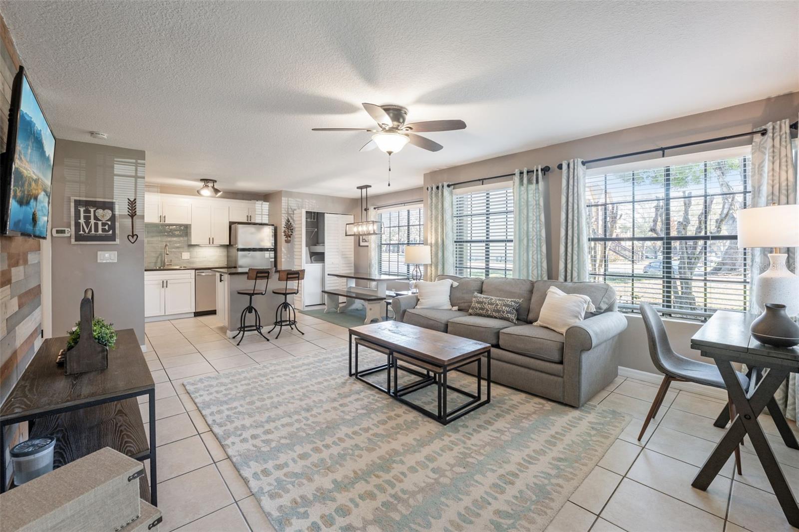 Image 5 of 21 For 366 Waterside Drive 104