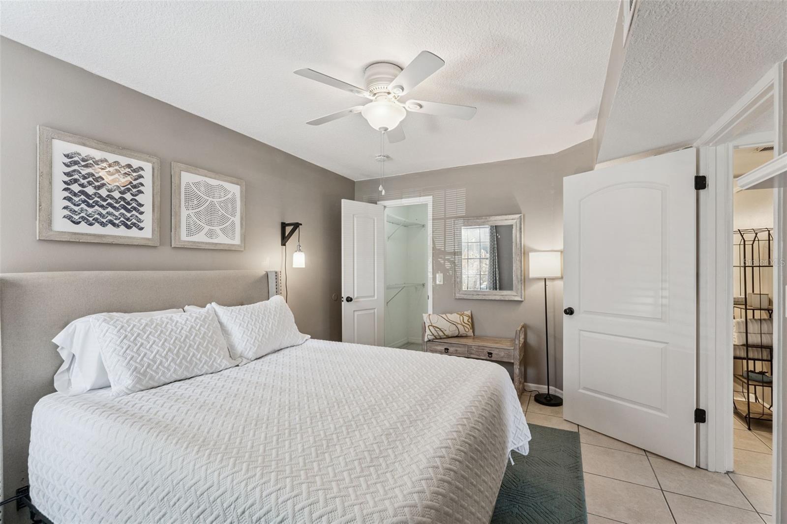 Image 8 of 21 For 366 Waterside Drive 104