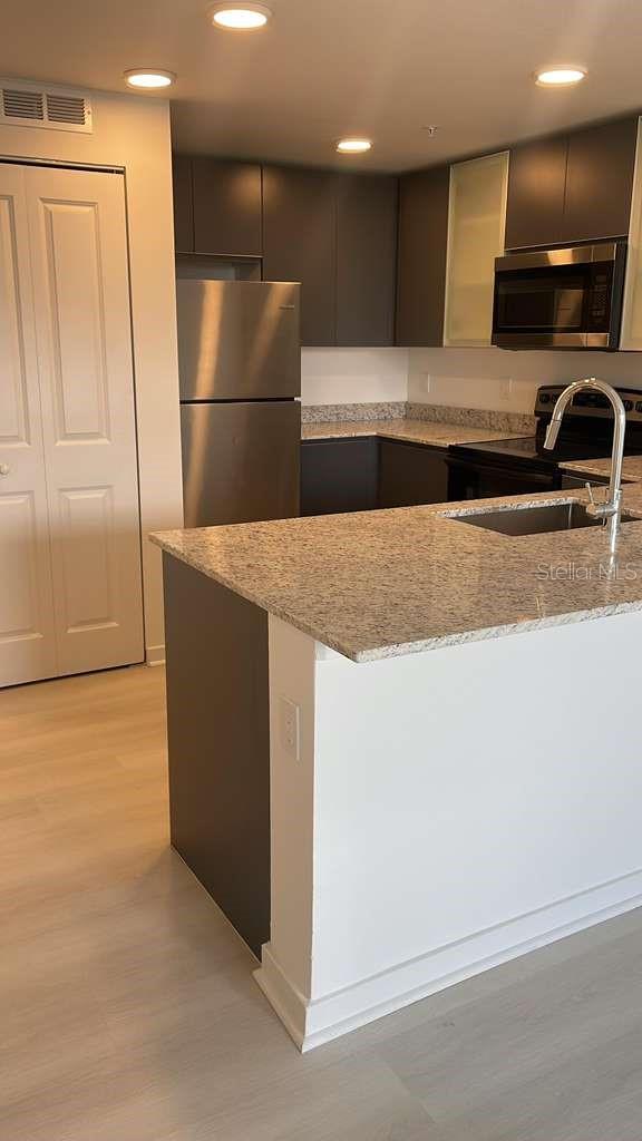 Image 2 of 8 For 5587 Millenia Park Boulevard 111