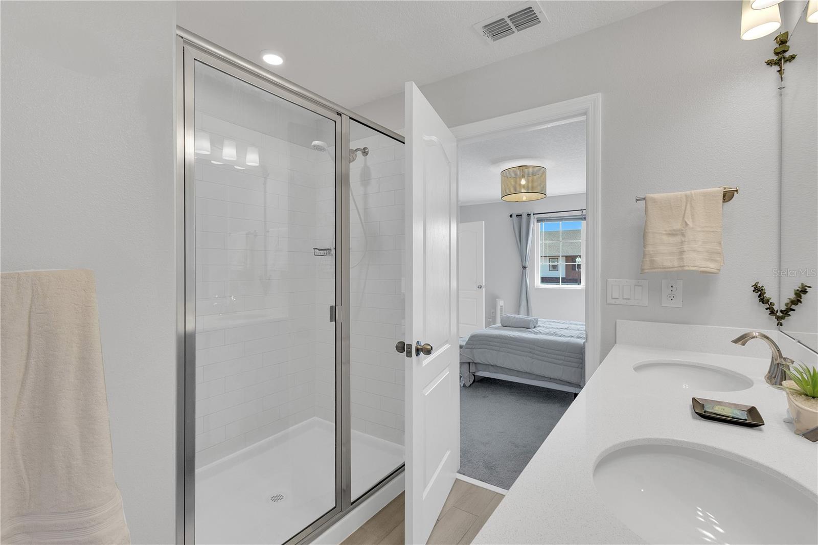 Image 19 of 37 For 2843 Narcoossee Commons Way