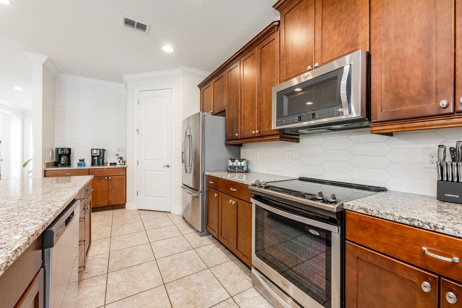 Image 10 of 57 For 111 Lasso Drive