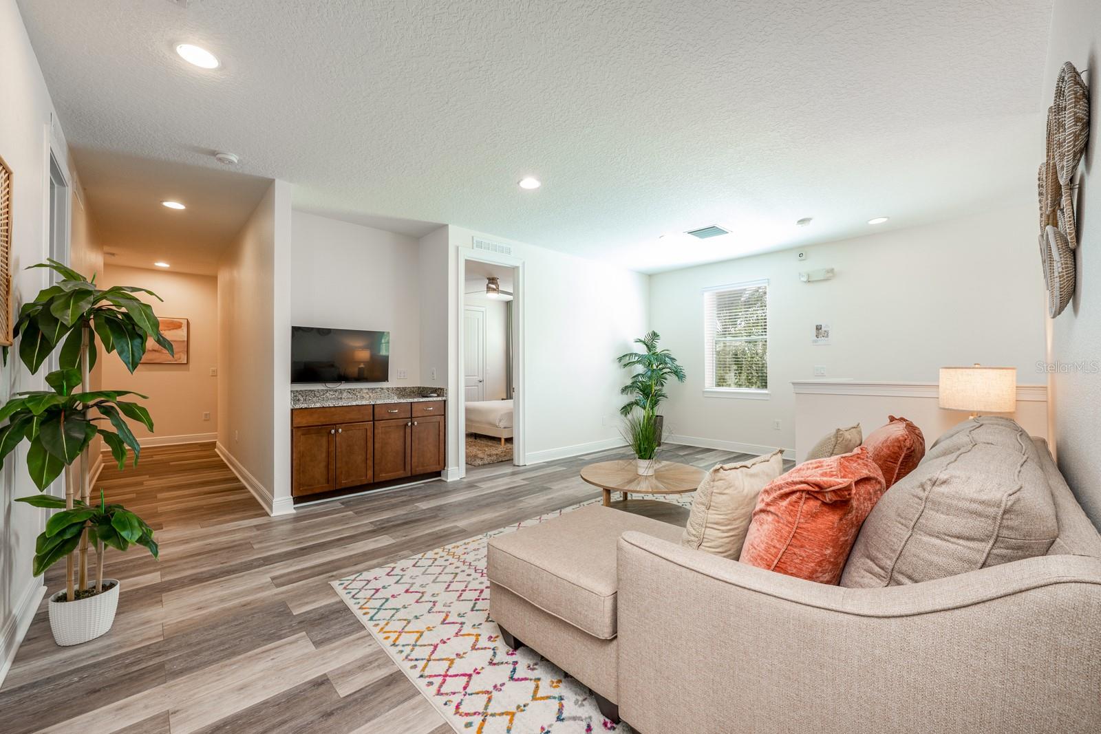 Image 22 of 57 For 111 Lasso Drive