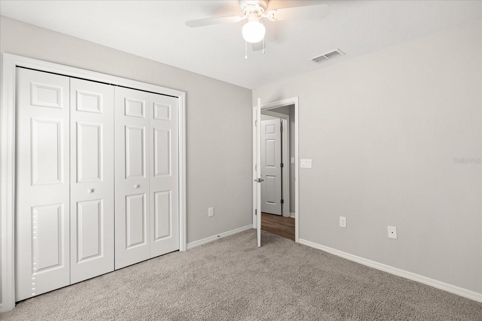 Image 17 of 40 For 4279 Swan Street