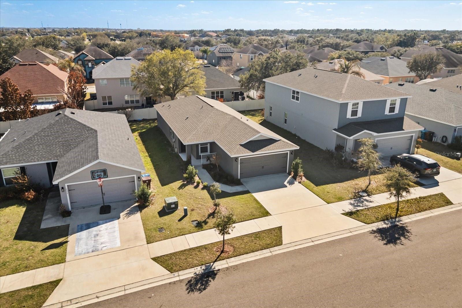 Image 33 of 40 For 4279 Swan Street