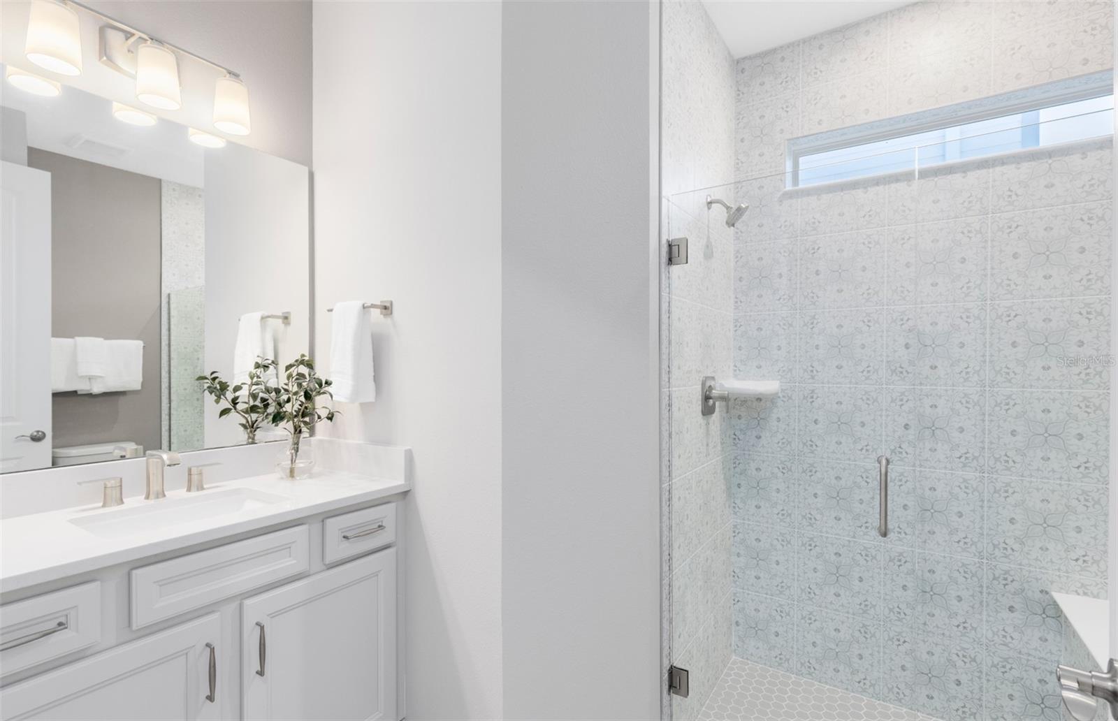 Image 10 of 37 For 5667 Flame Vine Way