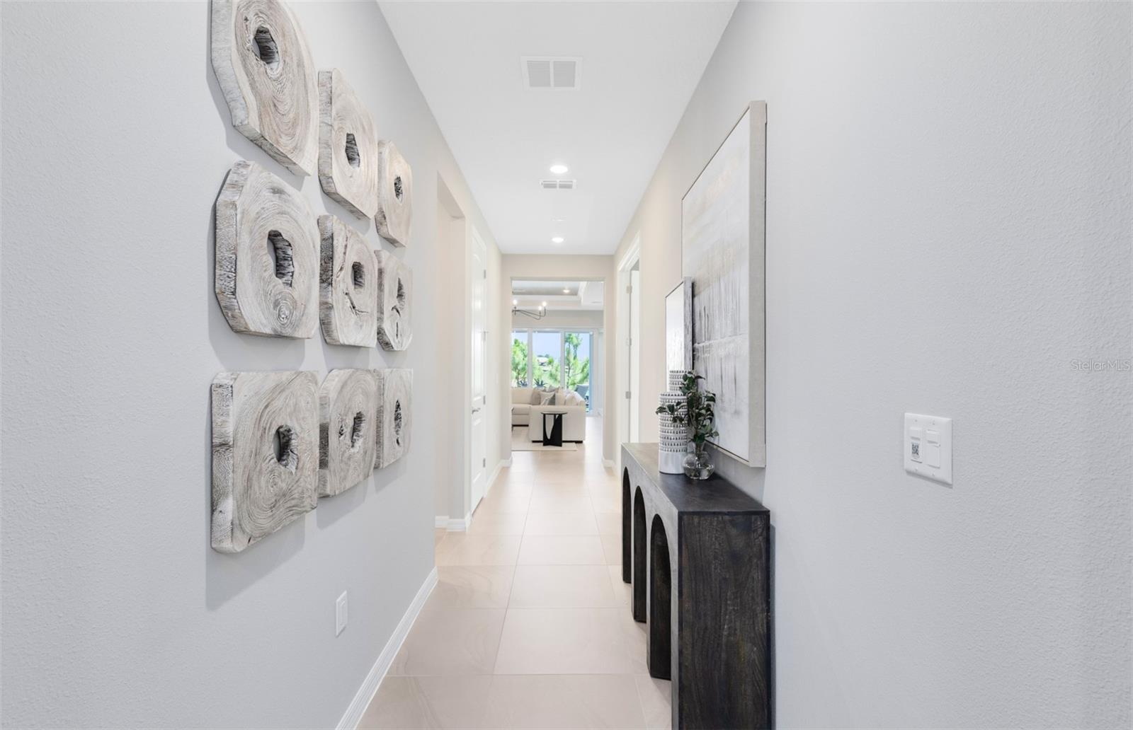 Image 12 of 37 For 5667 Flame Vine Way