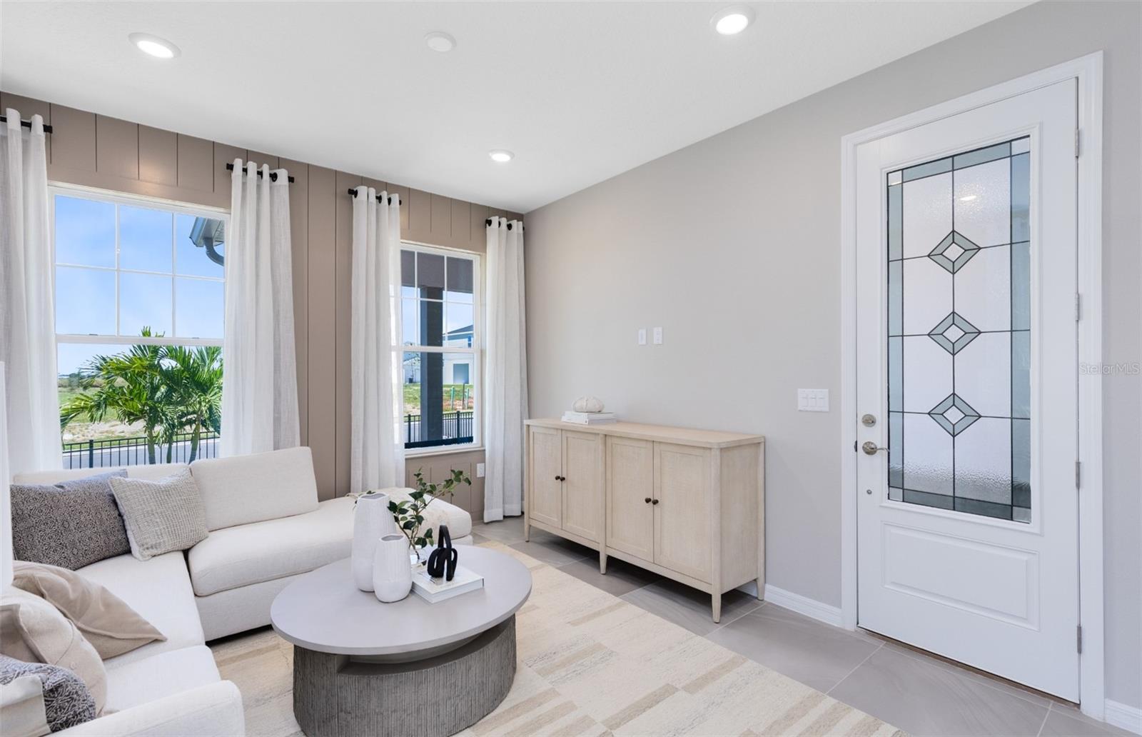 Image 7 of 37 For 5667 Flame Vine Way