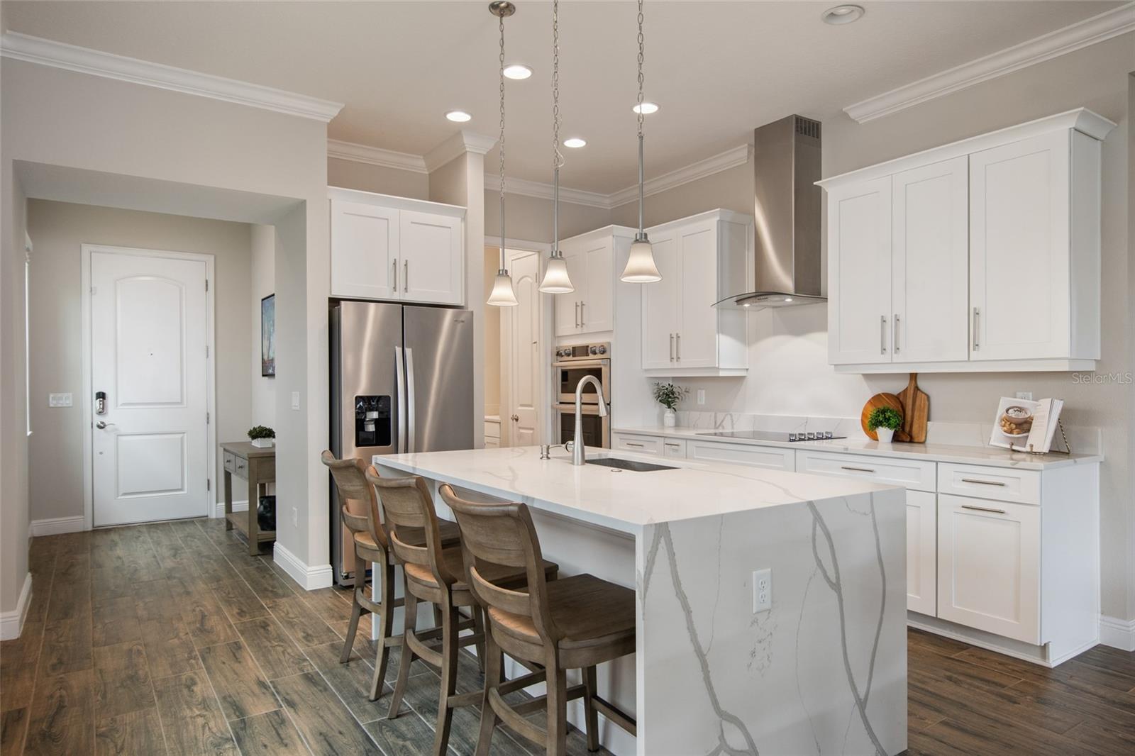 Listing photo id 8 for 13500 Abberwick Drive