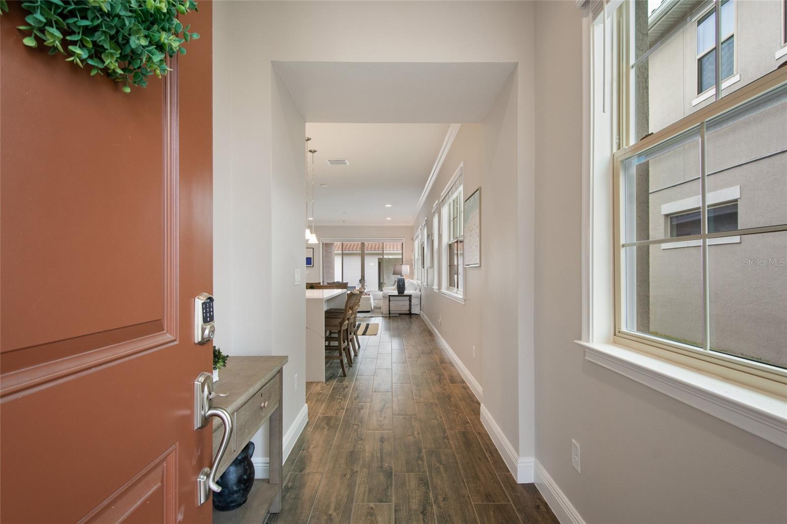 Listing photo id 1 for 13500 Abberwick Drive