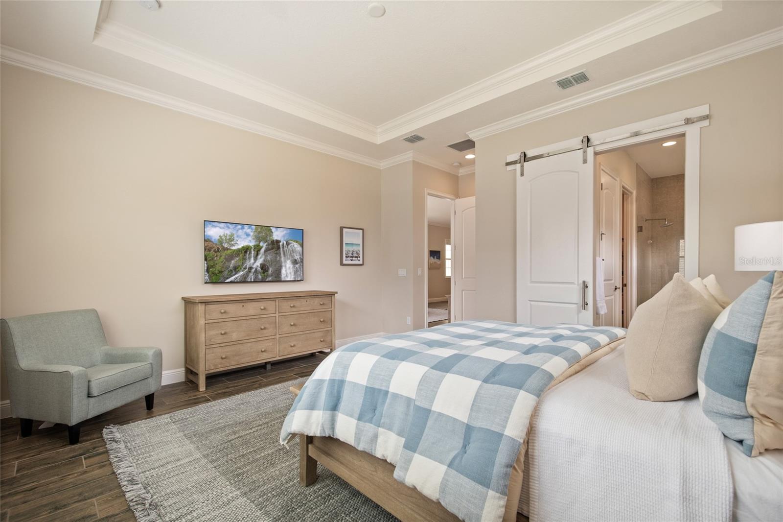 Listing photo id 30 for 13500 Abberwick Drive